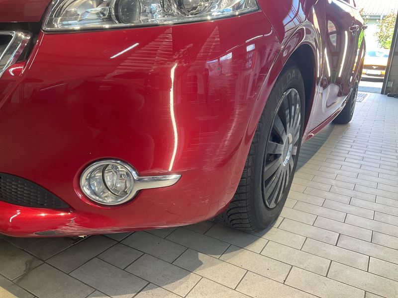 Peugeot 208 1.6 Allure 2013 – снимка 31