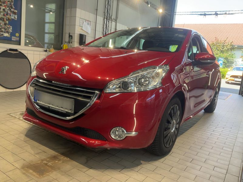Peugeot 208 1.6 Allure 2013 – снимка 2