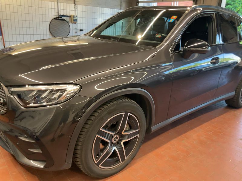 Mercedes-Benz GLC-Klasse GLC 200 Mild-Hybrid 4Matic AMG Line 2024 – снимка 2