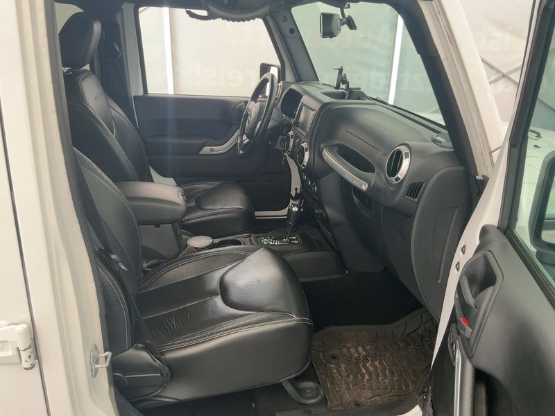Jeep Wrangler Unlimited 3.6 V6 Rubicon 2018 – снимка 16