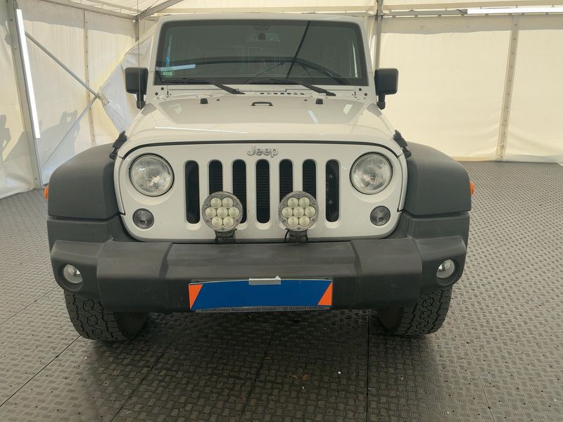 Jeep Wrangler Unlimited 3.6 V6 Rubicon 2018 – снимка 14