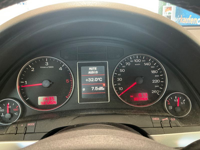 Audi A4 3.0 V6 TDI quattro 2006 – снимка 4