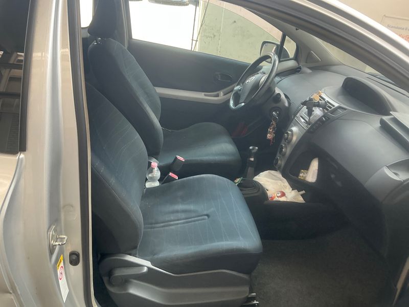 Toyota Yaris 1.4 D-4D 2007 – снимка 3