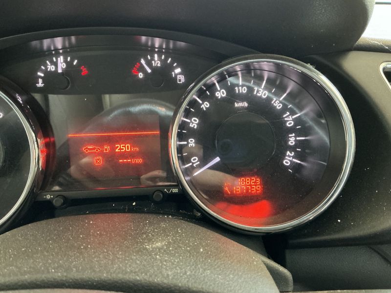 Peugeot 3008 2.0 HDi Platinum 2009 – снимка 4