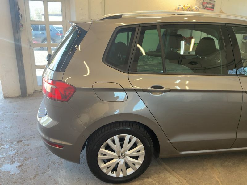Volkswagen Golf VII Sportsvan 1.4 TSI Lounge BlueMotion Tech 2015 – снимка 8