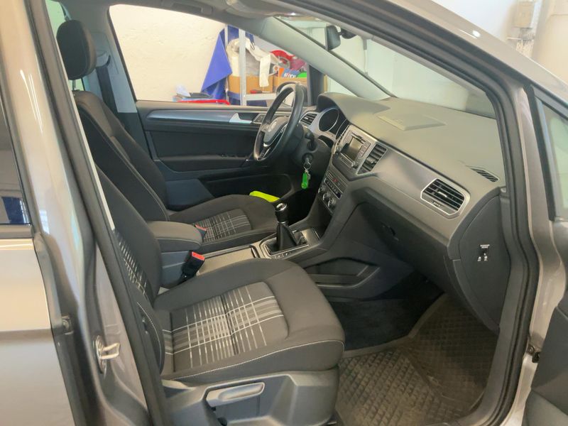 Volkswagen Golf VII Sportsvan 1.4 TSI Lounge BlueMotion Tech 2015 – снимка 17