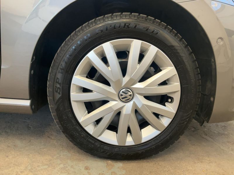 Volkswagen Golf VII Sportsvan 1.4 TSI Lounge BlueMotion Tech 2015 – снимка 11