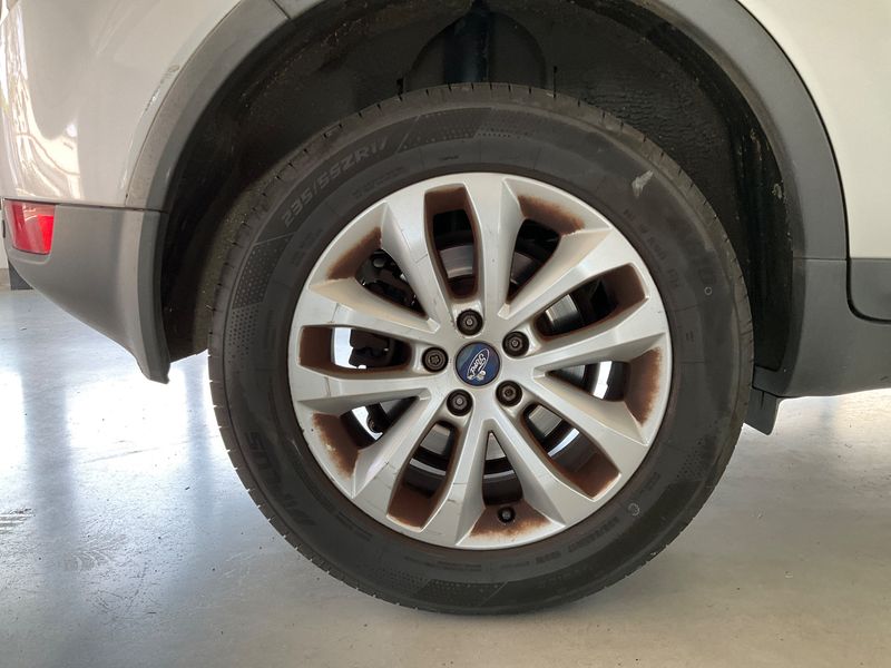 Ford Kuga 2.0 TDCi Titanium 2010 – снимка 9