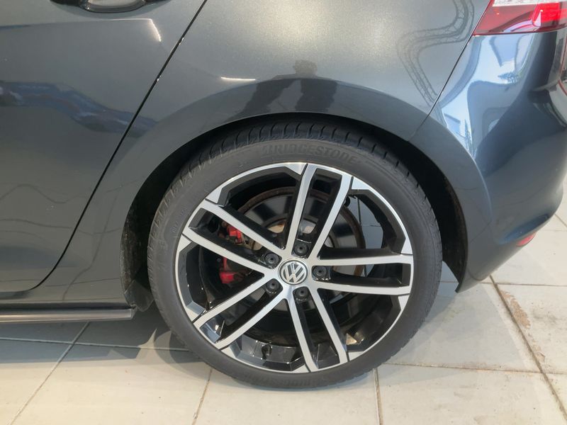 Volkswagen Golf VII 2.0 TDI GTD BlueMotion Tech 2016 – снимка 5