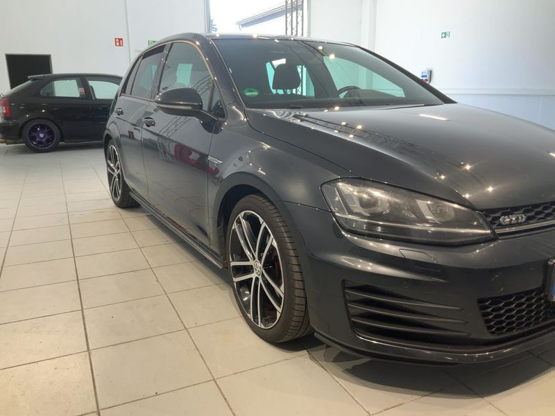Volkswagen Golf VII 2.0 TDI GTD BlueMotion Tech 2016 – снимка 12