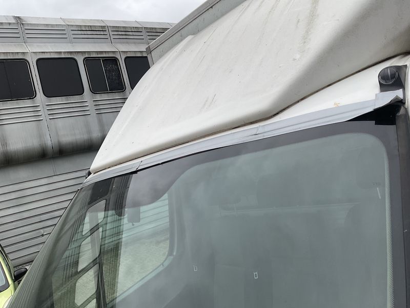 Volkswagen Crafter 2.0 TDI Pritsche 50 langer Radstand 2013 – снимка на щета