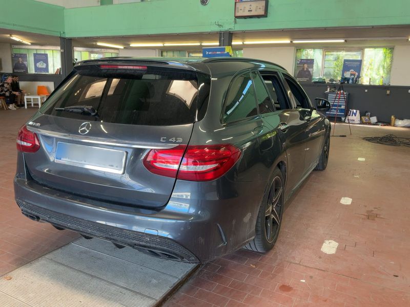 Mercedes-Benz C-Klasse C 450 T 4Matic AMG 2015 – снимка 8