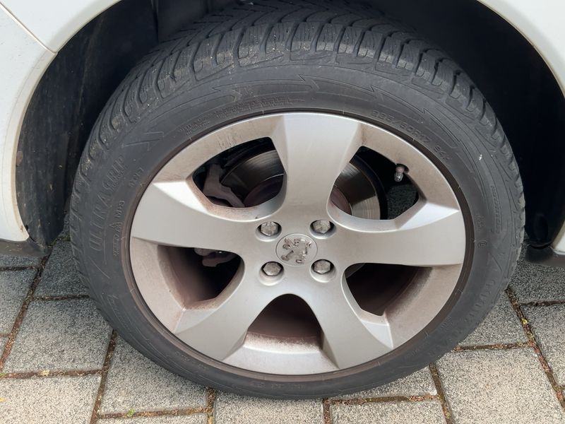Peugeot 3008 2.0 HDi Allure 2012 – снимка 9