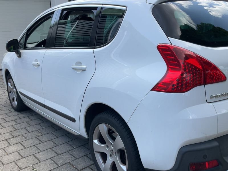 Peugeot 3008 2.0 HDi Allure 2012 – снимка 6