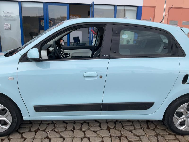 Renault Twingo electric drive 60 kW Zen Electric 2022 – снимка 4