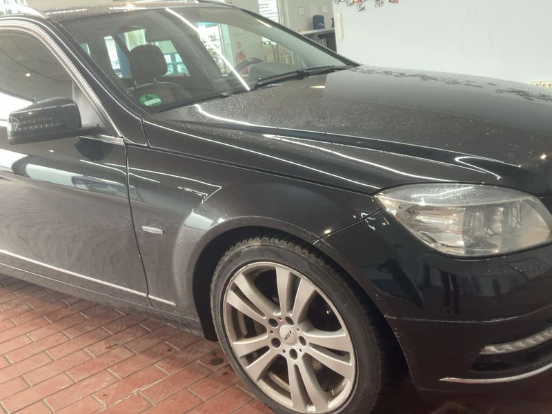 Mercedes-Benz C-Klasse C 350 CDI T 4Matic BlueEfficiency Avantgarde 2010 – снимка 12