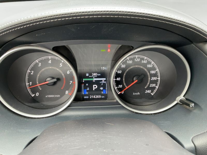 Mitsubishi Outlander 2.0 MIVEC Invite 2WD 2012 – снимка 18