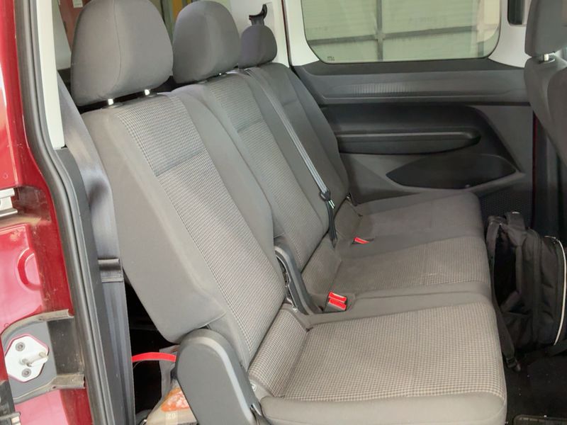 Volkswagen Caddy 2.0 TDI Maxi 2023 – снимка 19