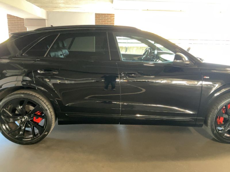 Audi Q8 55 TFSIe quattro 2020 – снимка 10