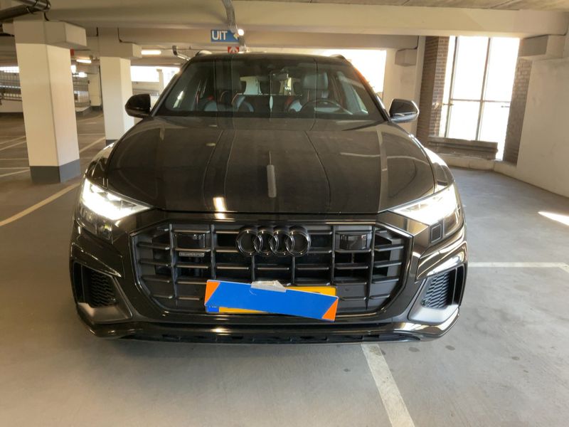 Audi Q8 55 TFSIe quattro 2020 – снимка 14