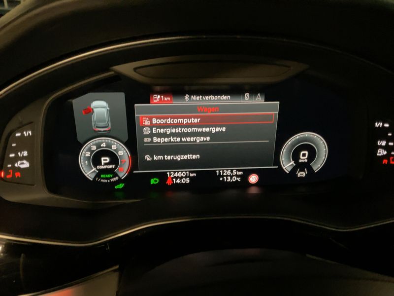 Audi Q8 55 TFSIe quattro 2020 – снимка 18