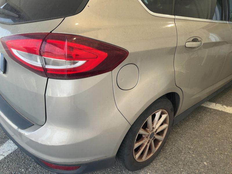 Ford C-Max 1.5 TDCi Titanium 2015 – снимка 8