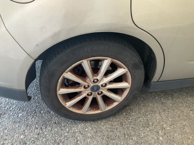 Ford C-Max 1.5 TDCi Titanium 2015 – снимка 9