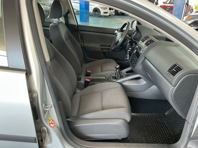 Volkswagen Golf V 1.9 TDI Trendline 2008 – снимка 3