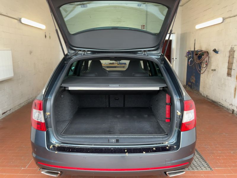 Skoda Octavia 2.0 TDI RS 2015 – снимка 15