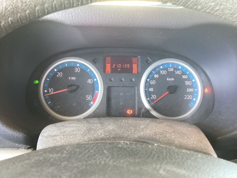 Renault Clio 1.5 dCi Community 2006 – снимка 4