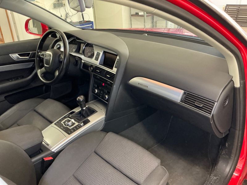 Audi A6 3.0 V6 TDI quattro 2010 – снимка 27