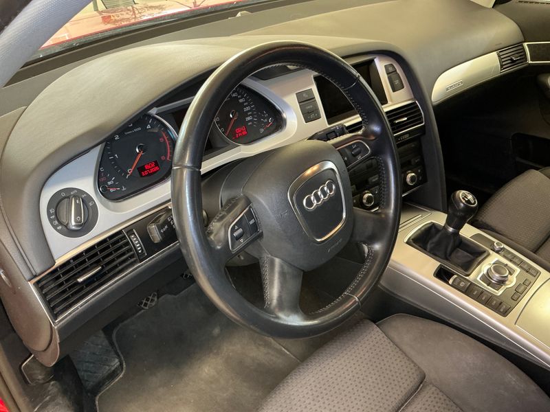 Audi A6 3.0 V6 TDI quattro 2010 – снимка 35