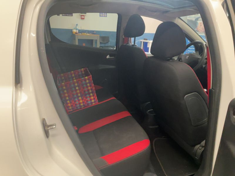 Peugeot 207 1.6 HDi Série 64 2010 – снимка 19