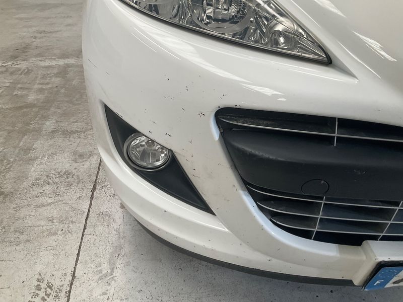 Peugeot 207 1.6 HDi Série 64 2010 – снимка 48