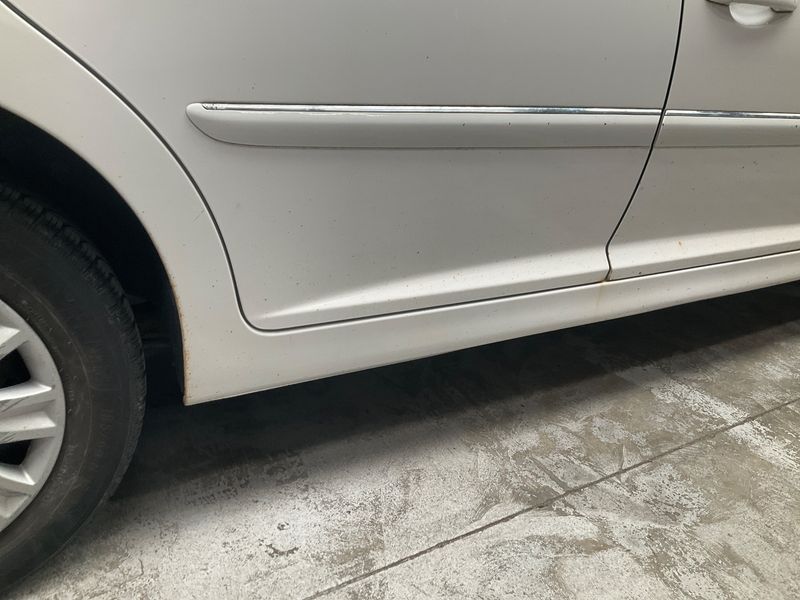 Peugeot 207 1.6 HDi Série 64 2010 – снимка 27