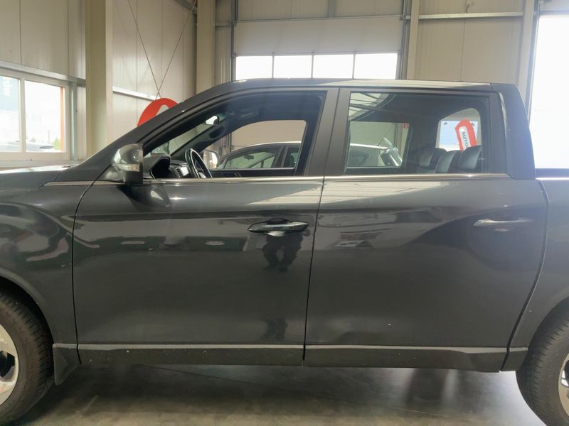 Ssangyong Musso 2.2 e-Xdi Sapphire 4WD 2022 – снимка 4