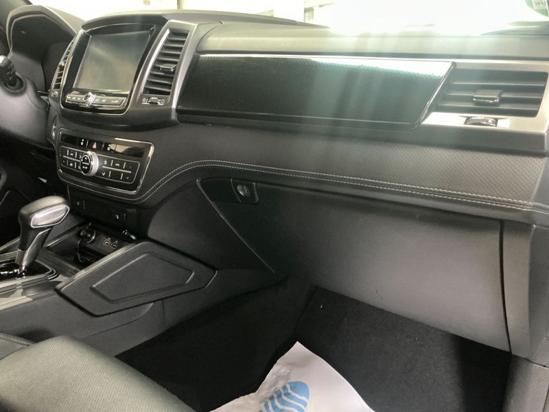 Ssangyong Musso 2.2 e-Xdi Sapphire 4WD 2022 – снимка 24