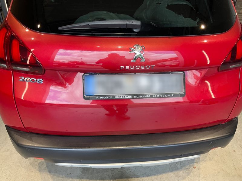 Peugeot 2008 1.2 PureTech Allure 2018 – снимка 44
