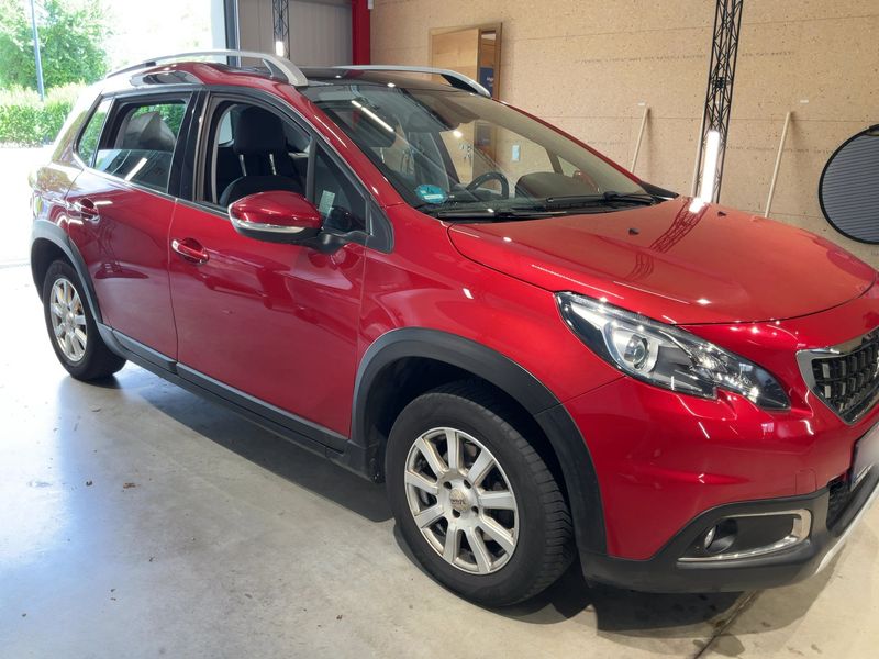 Peugeot 2008 1.2 PureTech Allure 2018 – снимка 12