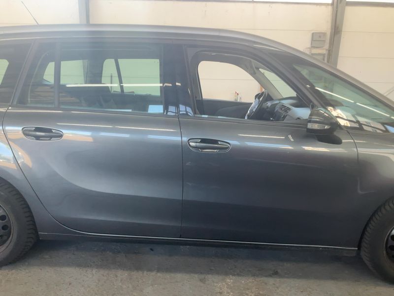 Citroen C4 Grand Picasso 1.6 Blue-HDi Seduction 2015 – снимка на щета 10