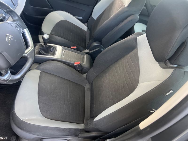 Citroen C4 Grand Picasso 1.6 Blue-HDi Seduction 2015 – снимка на щета 41