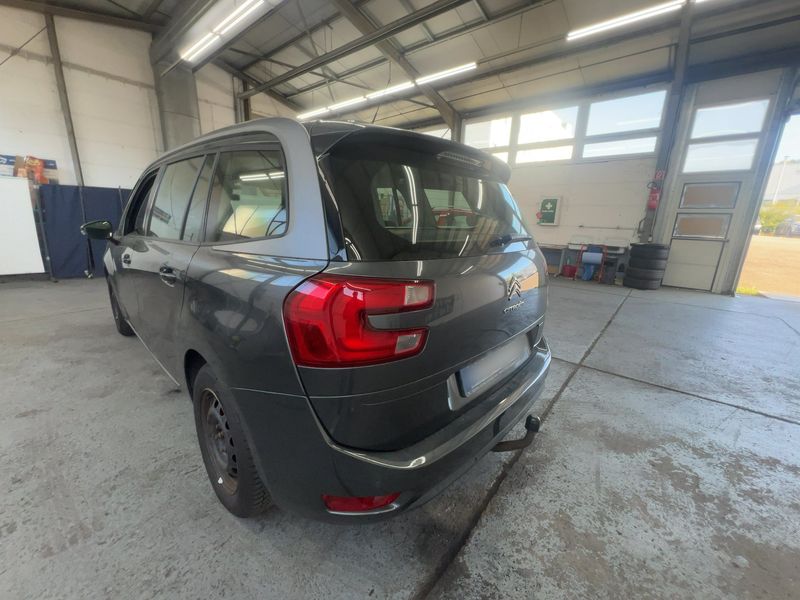 Citroen C4 Grand Picasso 1.6 Blue-HDi Seduction 2015 – снимка на щета 6