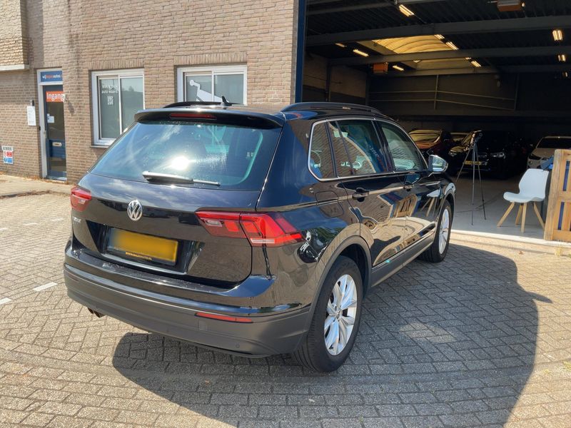 Volkswagen Tiguan 1.5 TSI ACT Comfortline BlueMotion Tech 2018 – снимка 8