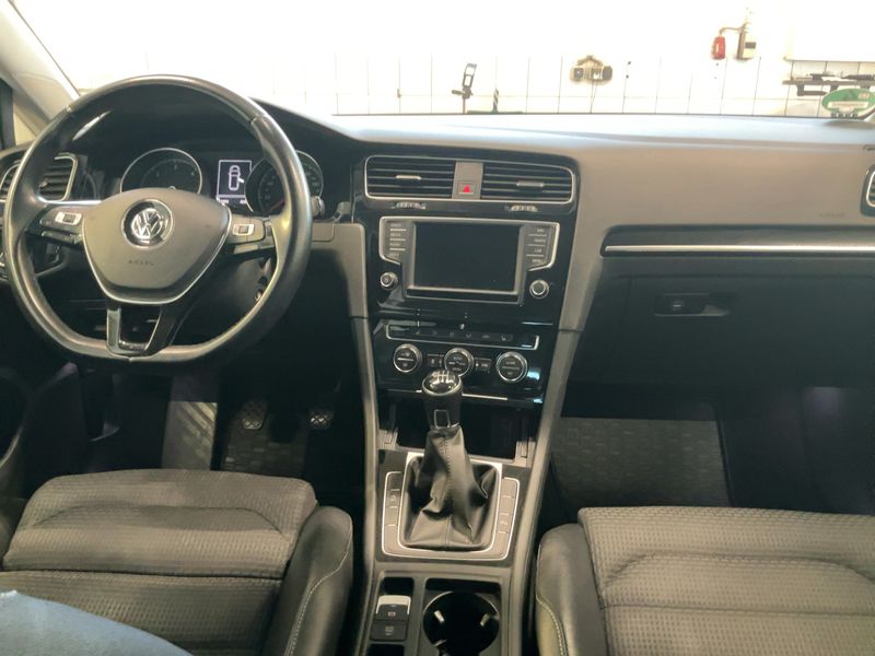 Volkswagen Golf VII 2.0 TDI Highline BlueMotion Tech 2016 – снимка 18