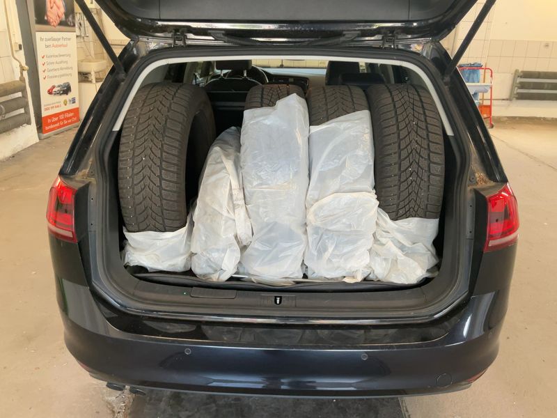 Volkswagen Golf VII 2.0 TDI Highline BlueMotion Tech 2016 – снимка 16