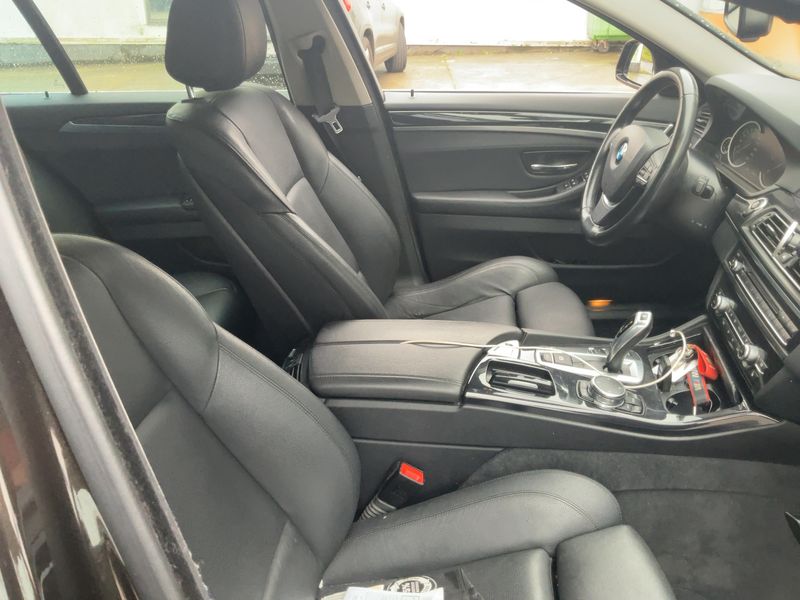 BMW 5er 520d 2016 – снимка 16
