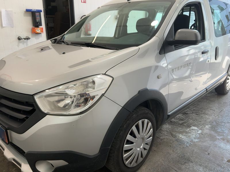 Dacia Dokker 1.2 TCe Stepway 2017 – снимка 2