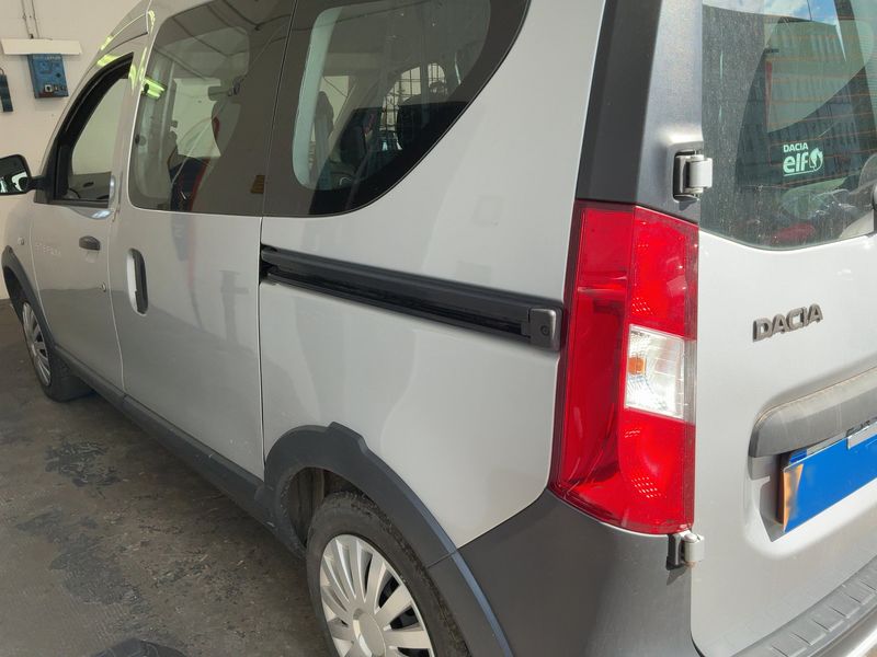 Dacia Dokker 1.2 TCe Stepway 2017 – снимка 6