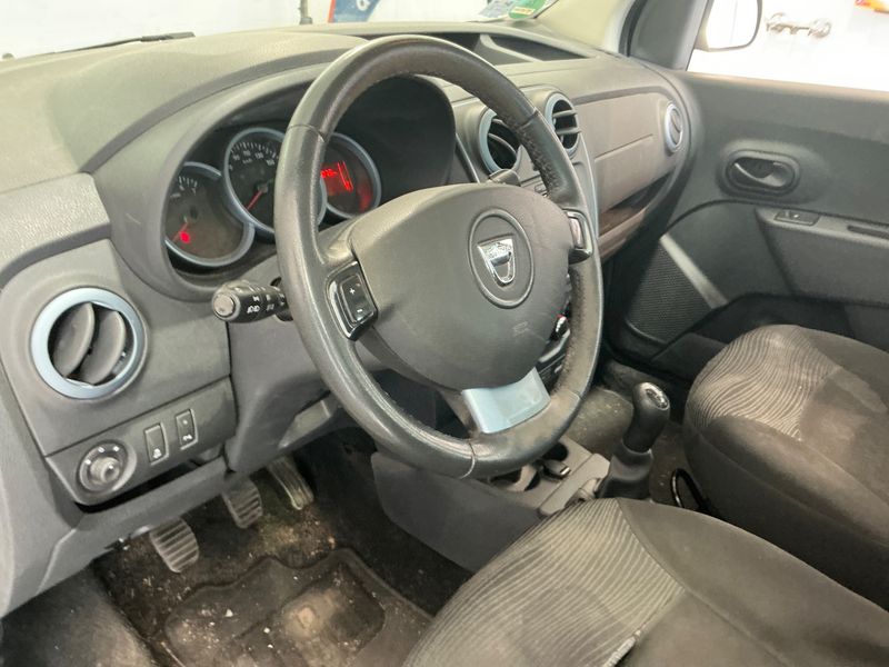 Dacia Dokker 1.2 TCe Stepway 2017 – снимка 27
