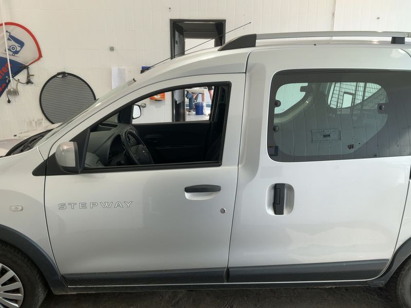 Dacia Dokker 1.2 TCe Stepway 2017 – снимка 4